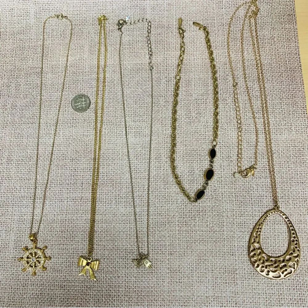 Dainty Gold Necklace Bundle‎